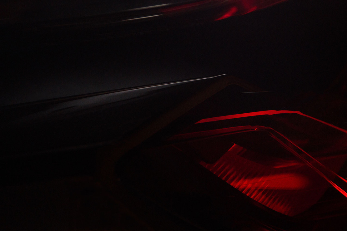 i8: A Study in Form